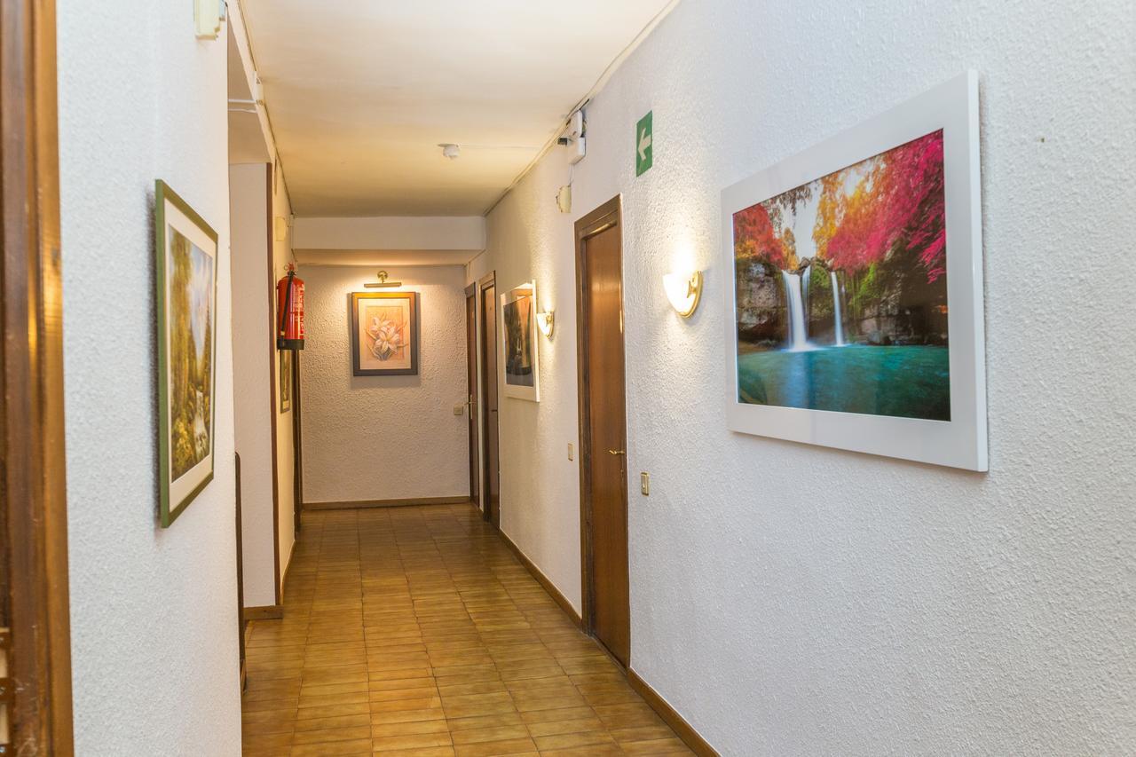 Hotel Parras Arnedillo Exteriér fotografie
